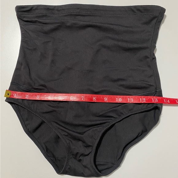 Maidenform High Waisted Tummy Control Brief - Picture 13 of 14